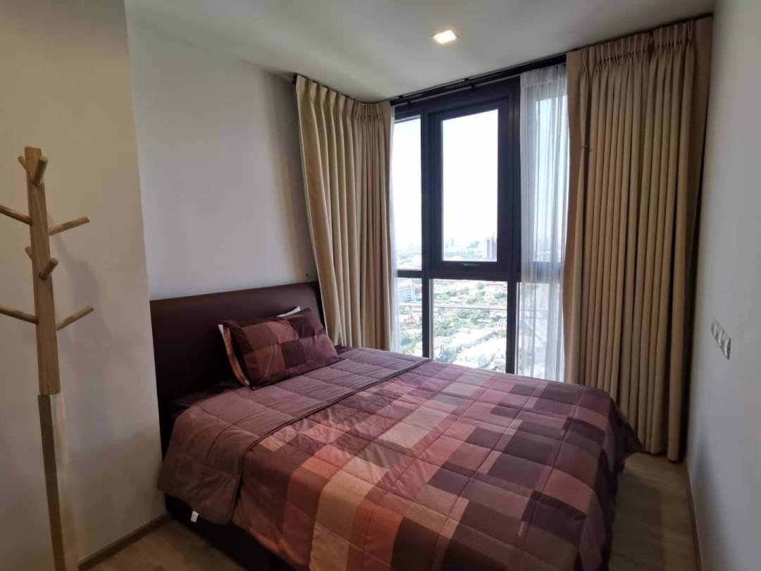 ให้เช่าคอนโด-the-base-garden-rama9-ใกล้-airport-link