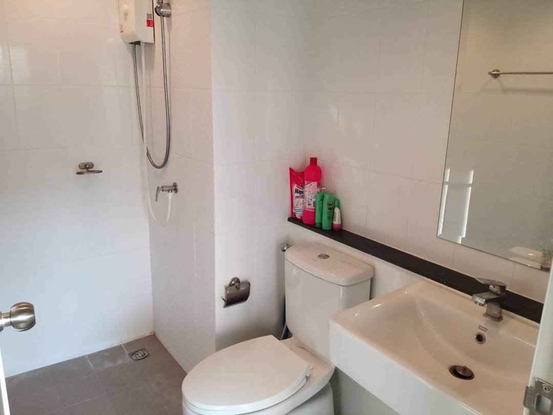 unio-sukhumvit-72-near-bts-bearing-for-rent