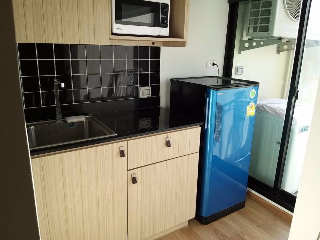 unio-sukhumvit-72-near-bts-bearing-for-rent