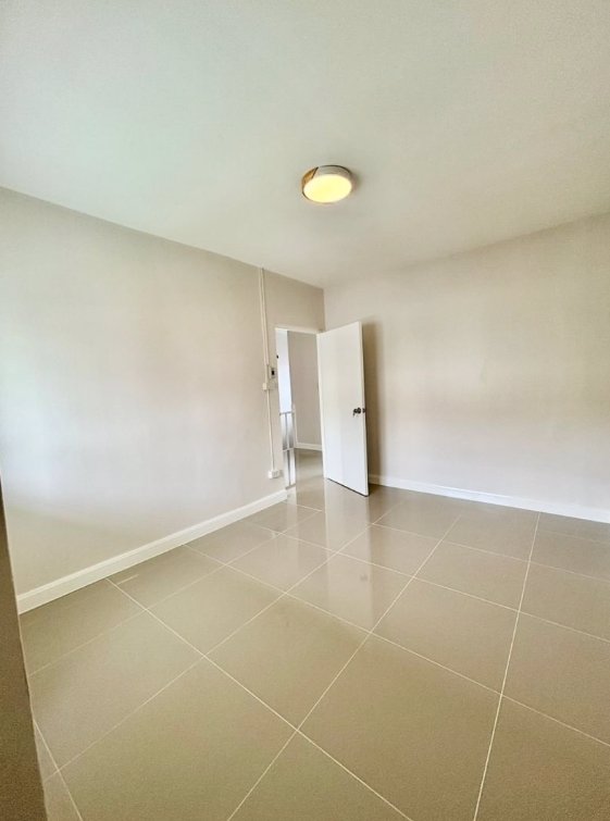 ขายด่วน-ขายถูก-บ้านรีโนเวทใหม่-เหลือเพียง-155-ล้าน-รีบจองด่วนเลยครับ