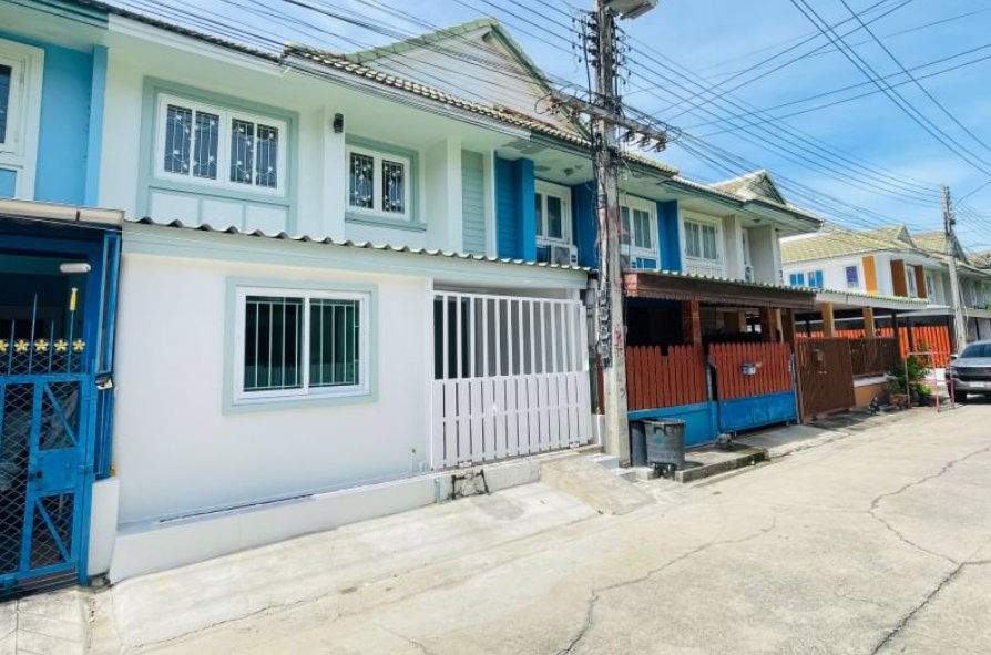 ขายด่วน-ขายถูก-บ้านรีโนเวทใหม่-เหลือเพียง-155-ล้าน-รีบจองด่วนเลยครับ