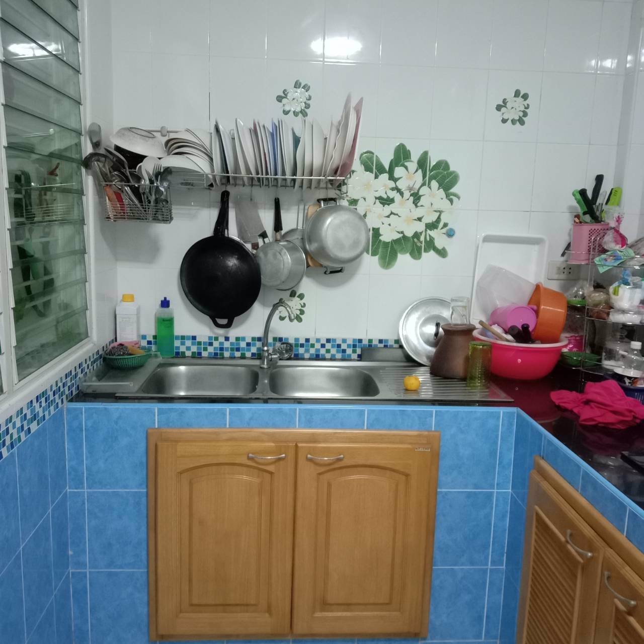 ขายบ้านทาวน์เฮ้าส์-2-ชั้น-20-ตรว-หมู่บ้านประภัสสร-6