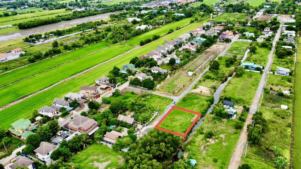 ขายถูก-ที่ดินคลอง5-ขายถูกกว่าราคาประเมิน-ด้านหน้าติดถนน-ด้านหลังติดลำคลอง