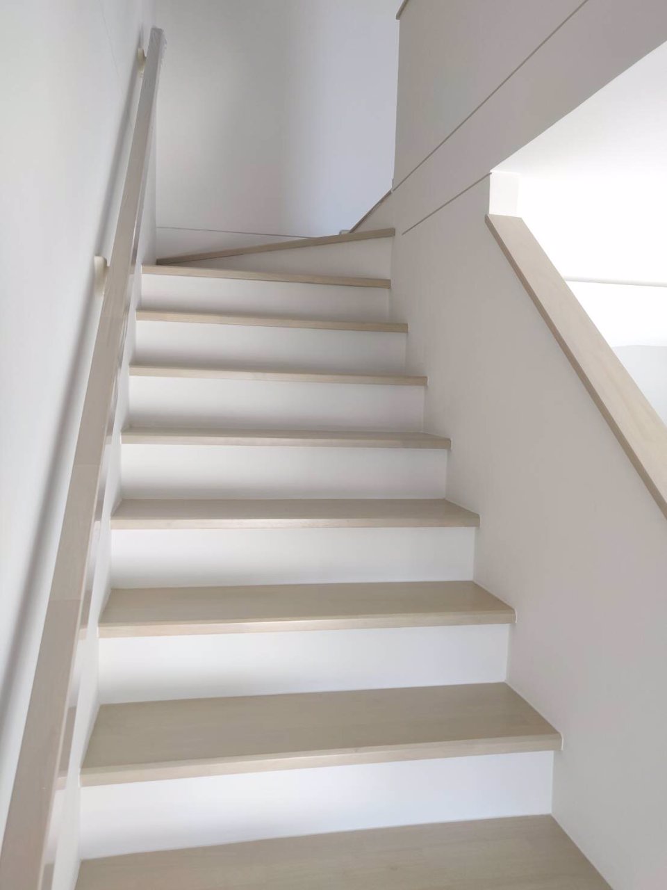 ขายบ้านทาวน์โฮม-อินดี้-indy-ศรีนครินทร์-ร่มเกล้า-ใกล้สนามบินสุวรรณภูมิ-และ-airport-link-ลาดกระบัง