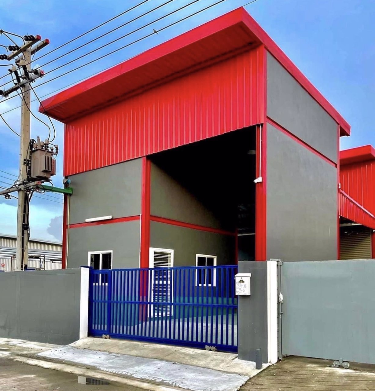 ขายโรงงาน-ออฟฟิศใหม่พร้อมที่ดินราคาถูกแปลงละ150ตรว