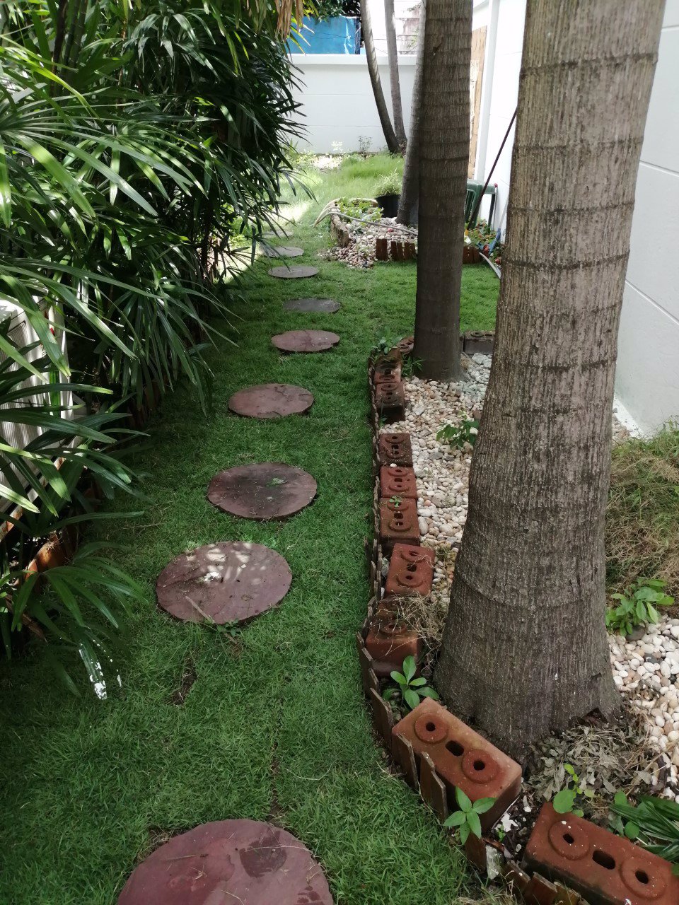 ขายบ้านเดี่ยวมือสอง-ใกล้สถานีรถไฟฟ้า-mrt-สิรินธร-ใกล้ทางด่วนศรีรัช