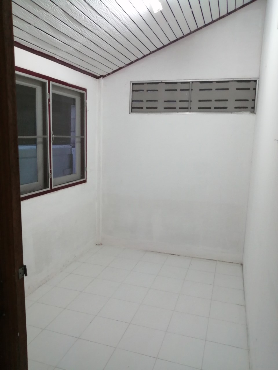 ขายบ้านเดี่ยวมือสอง-ใกล้สถานีรถไฟฟ้า-mrt-สิรินธร-ใกล้ทางด่วนศรีรัช