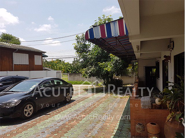 ขายกิจการหอพัก-ขนาด-147-ตารางวา-จำนวน-25-ห้อง-อาคาร-3-ชั้น-ใกล้คูเมืองเชียงใหม่