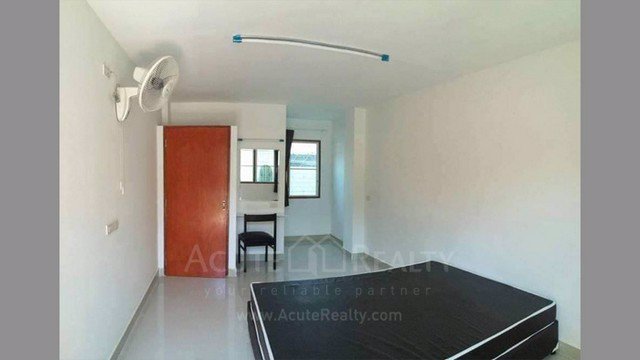 ขายอพาร์ทเม้นท์พร้อมบ้าน-2-ชั้น-ตำบลป่าแดด-อำเภอเมืองเชียงใหม่-ที่ดิน-985-ตรว