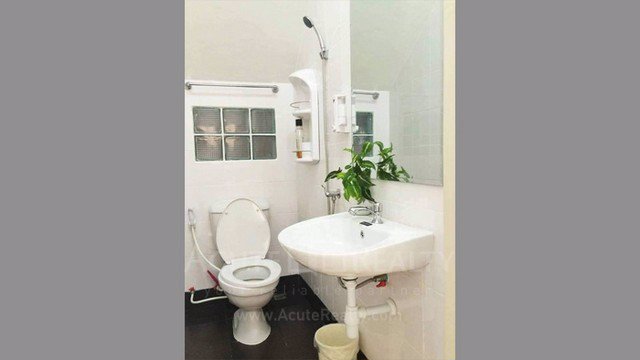 ขายอพาร์ทเม้นท์พร้อมบ้าน-2-ชั้น-ตำบลป่าแดด-อำเภอเมืองเชียงใหม่-ที่ดิน-985-ตรว