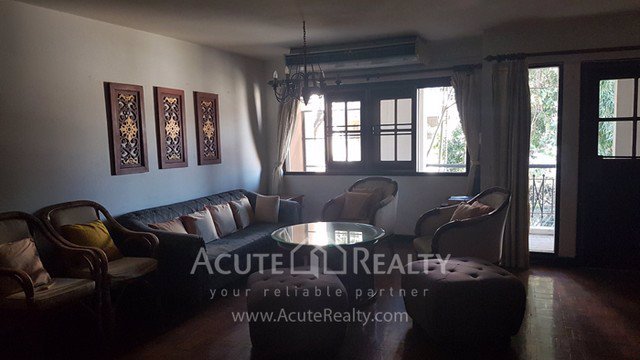 ขายทาวน์โฮม-หมู่บ้านปาล์มสปริงส์-จเชียงใหม่-เนื้อที่ดิน-29-ตรว-ฟอร์นิเจอร์และเครื่องใช้ไฟฟ้าครบ