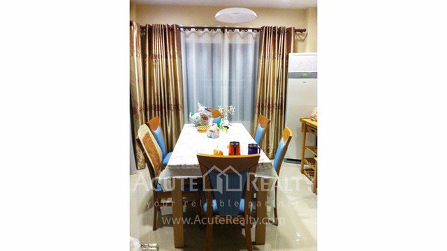 ขายบ้านสไตล์โมเดิร์น-อสันทราย-เชียงใหม่-3-ห้องนอน-3-ห้องน้ำ-เฟอร์นิเจอร์และเครื่องใช้ไฟฟ้าครบ