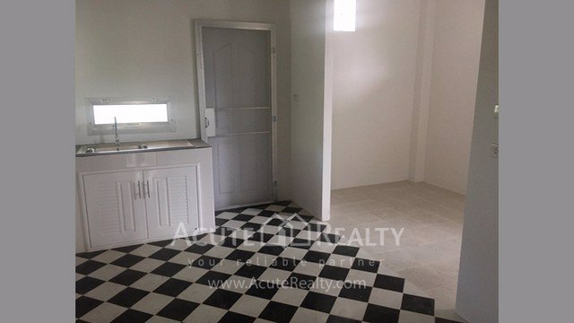 ขายบ้านใหม่-หางดง-เชียงใหม่-74-ตรว-3-ห้องนอน-2-ห้องน้ำ