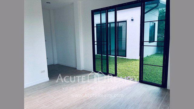 บ้านใหม่พร้อมโอนกรรมสิทธิ์-หลังกาดฝรั่ง-หางดง-จเชียงใหม่-ขนาดที่ดิน-85-ตรว-3-นอน-3-น้ำ