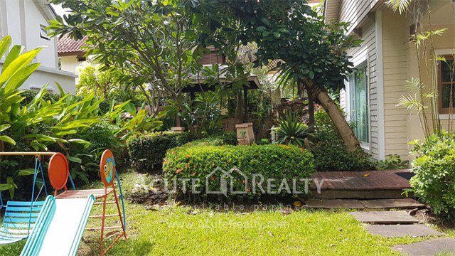 ขายบ้านหรูสไตล์ลักชูรี่-วงแหวนรอบกลาง-จเชียงใหม่-ที่ดิน-150-ตรว-2-ชั้น-3-นอน-5-น้ำ-ใกล้-มพายัพ