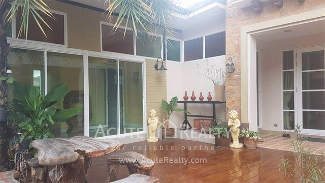 ขายบ้านหรูสไตล์ลักชูรี่-บนวงแหวนรอบ-2-เชียงใหม่-ขนาด-99-ตรว-2-ชั้น-4-นอน-5-น้ำ-1-ใกล้มพายัพ