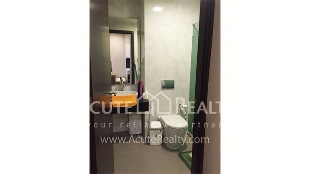 ขายคอนโดหรูพร้อมผู้เช่า-กลางเมืองเชียงใหม่-1-ห้องนอน-1-ห้องน้ำ-ขนาดห้อง-4021-ตรม-ใกล้มเชียงใหม่