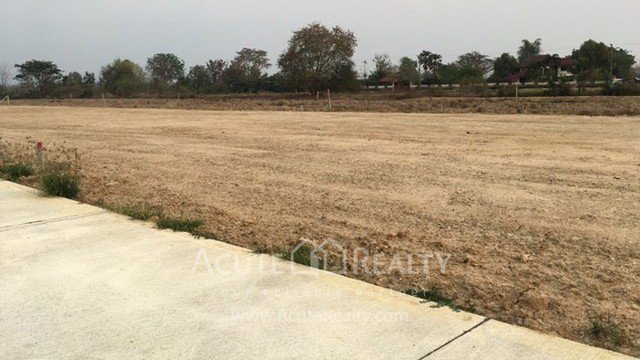 ขายที่ดินเปล่าสันกำแพง-เชียงใหม่-เนื้อที่-1-0-32-ไร่-แปลงมุม-ติดถนนสองด้าน-ใกล้สนามบิน-ใหม่-ในอนาคต