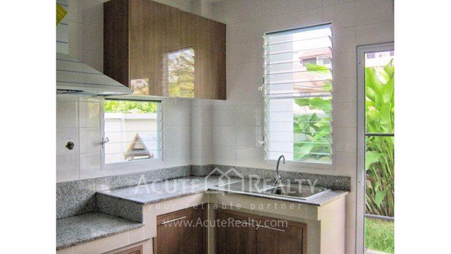 ขายบ้านโครงการสีวลี-ตแม่เหียะ-เชียงใหม่-ที่ดิน-97-ตรว-3-นอน-3-น้ำ-พร้อมเฟอร์นิเจอร์-ใกล้ราชพฤกษ์