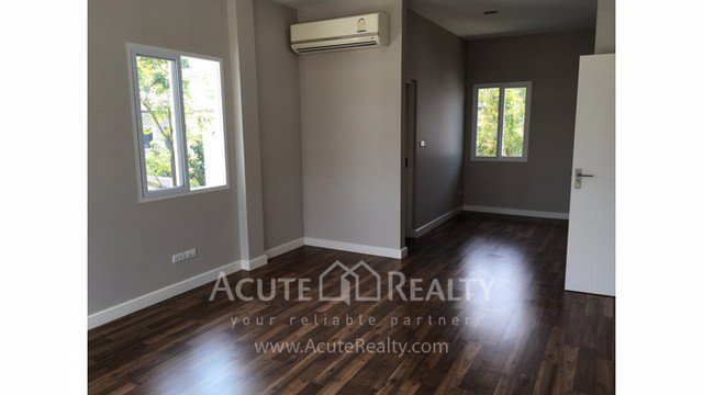 ขายบ้านเดี่ยว-หมู่บ้านสีวลี-เลควิว-จเชียงใหม่-86-ตรว-4-นอน-3-น้ำ-วิวทะเลสาบ-ใกล้ราชพฤกษ์