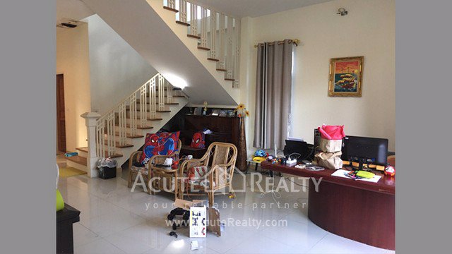 ขายบ้านพร้อมเฟอร์นิเจอร์-อหางดง-จเชียงใหม่-ที่ดิน-1-0-889-ไร่-มีบ้าน-2-หลัง-รวม-10-นอน-13-น้ำ