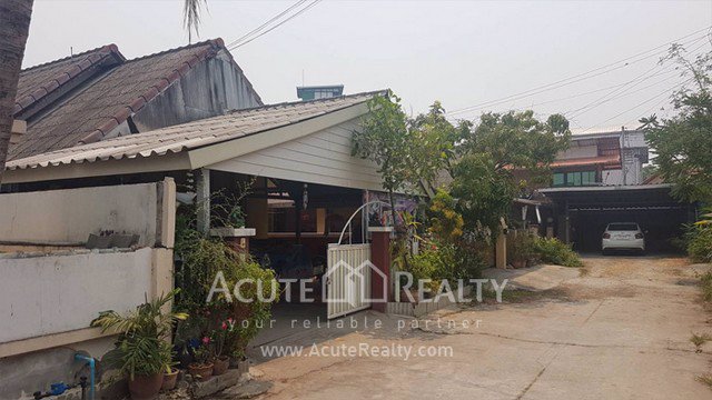 ขายบ้านพร้อมที่ดิน-อสันทราย-จเชียงใหม่-ขนาด-37-ตรว-2-นอน-2-น้ำ-ใกล้ตลาดสามแยกสันทราย