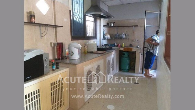 ขายหรือให้เช่าบ้านเดี่ยว-อดอยสะเก็ด-เชียงใหม่-5330-ตรว-2-ชั้น-3-นอน-3-น้ำ-ใกล้เซ็นทรัลเฟสติวัล