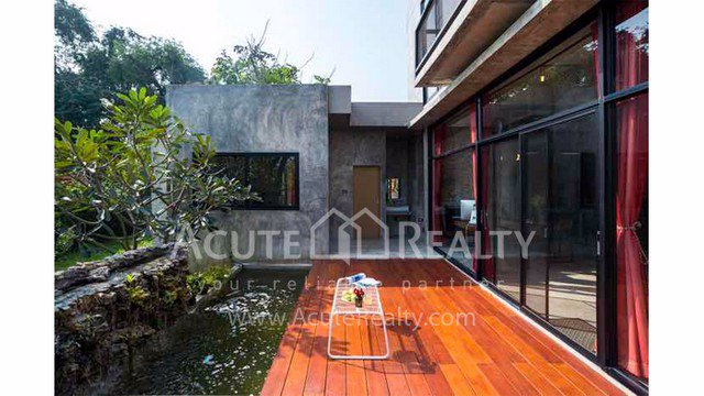 ขายบ้านเดี่ยว-อสันกำแพง-จเชียงใหม่-100-ตรว-2-ชั้น-3-นอน-3-น้ำ-ตกแต่งสไตล์ลอฟท์-พร้อมเฟอร์นิเจอร์