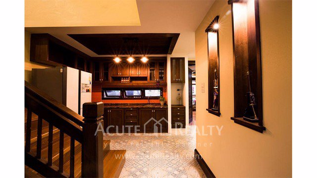 ขายบ้านพร้อมเฟอร์นิเจอร์-อแม่ริม-จเชียงใหม่-ขนาด-195-ตรว-พร้อมสระว่ายน้ำและสวนส่วนตัว