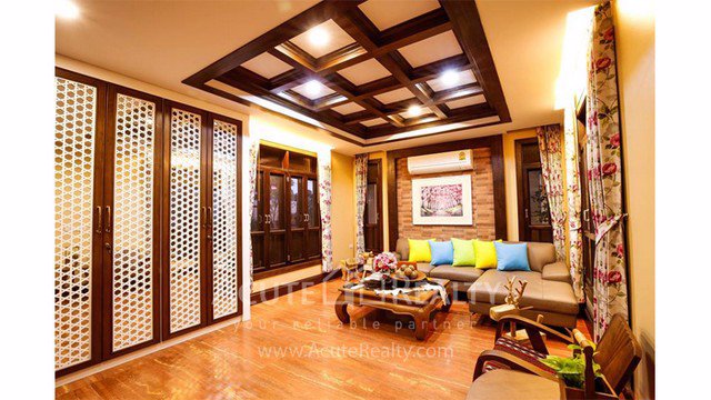 ขายบ้านพร้อมเฟอร์นิเจอร์-อแม่ริม-จเชียงใหม่-ขนาด-195-ตรว-พร้อมสระว่ายน้ำและสวนส่วนตัว