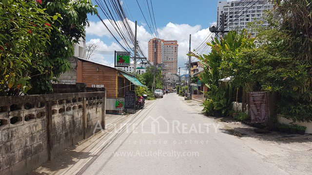 ายบ้านพร้อมที่ดิน-ย่านไนท์บาร์ซ่า-จเชียงใหม่-ทำเลดีมาก-ด้านหลังซอยเป็นตลาดน้ำปิง-ขนาด-84-ตรว