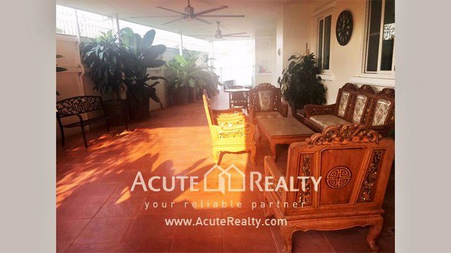 บ้านเดี่ยว-อสันทราย-จเชียงใหม่-ใกล้เทศบาลตำบลสันนาเม็ง-ขนาดที่ดิน-1177-ตรว-พร้อมเฟอร์นิเจอร์