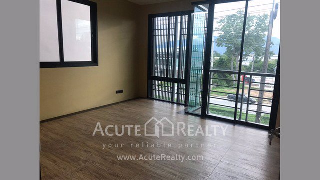 ขายอาคารสำนักงาน-อสันทราย-จเชียงใหม่-ขนาด-45-ตรว-4-ชั้น-5-นอน-5-น้ำ-เป็นตึกใหม่-ใกล้มีโชคพลาซ่า