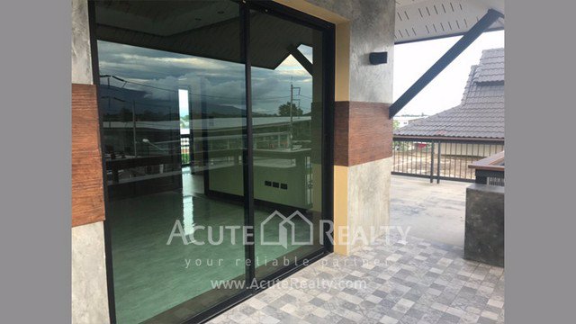 ขายอาคารสำนักงาน-อสันทราย-จเชียงใหม่-ขนาด-45-ตรว-4-ชั้น-5-นอน-5-น้ำ-เป็นตึกใหม่-ใกล้มีโชคพลาซ่า