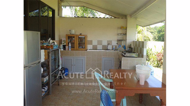 ขายเกสท์เฮ้าส์-3-หลัง-พร้อมที่ดิน-หมู่บ้านแม่จ้อง-อดอยสะเก็ด-จเชียงใหม่-ขนาด-1-2-34-ไร่-ทำเลดี