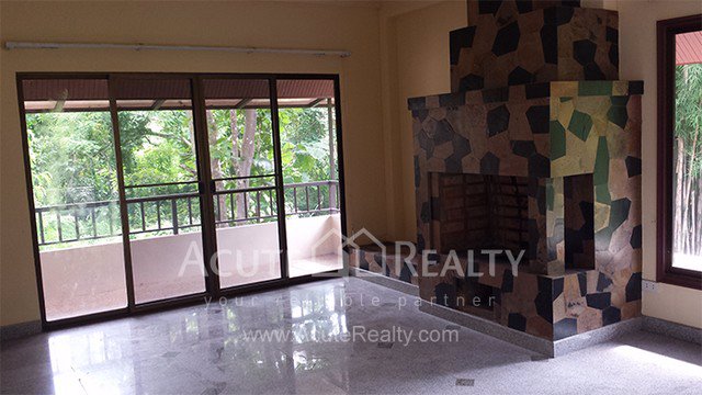 ขายบ้าน-ตป่าปอง-อดอยสะเก็ด-จเชียงใหม่-ขนาด-373-ตรว-3-ชั้น-5-นอน-4-น้ำ-ใกล้วัดพระธาตุดอยสะเก็ด