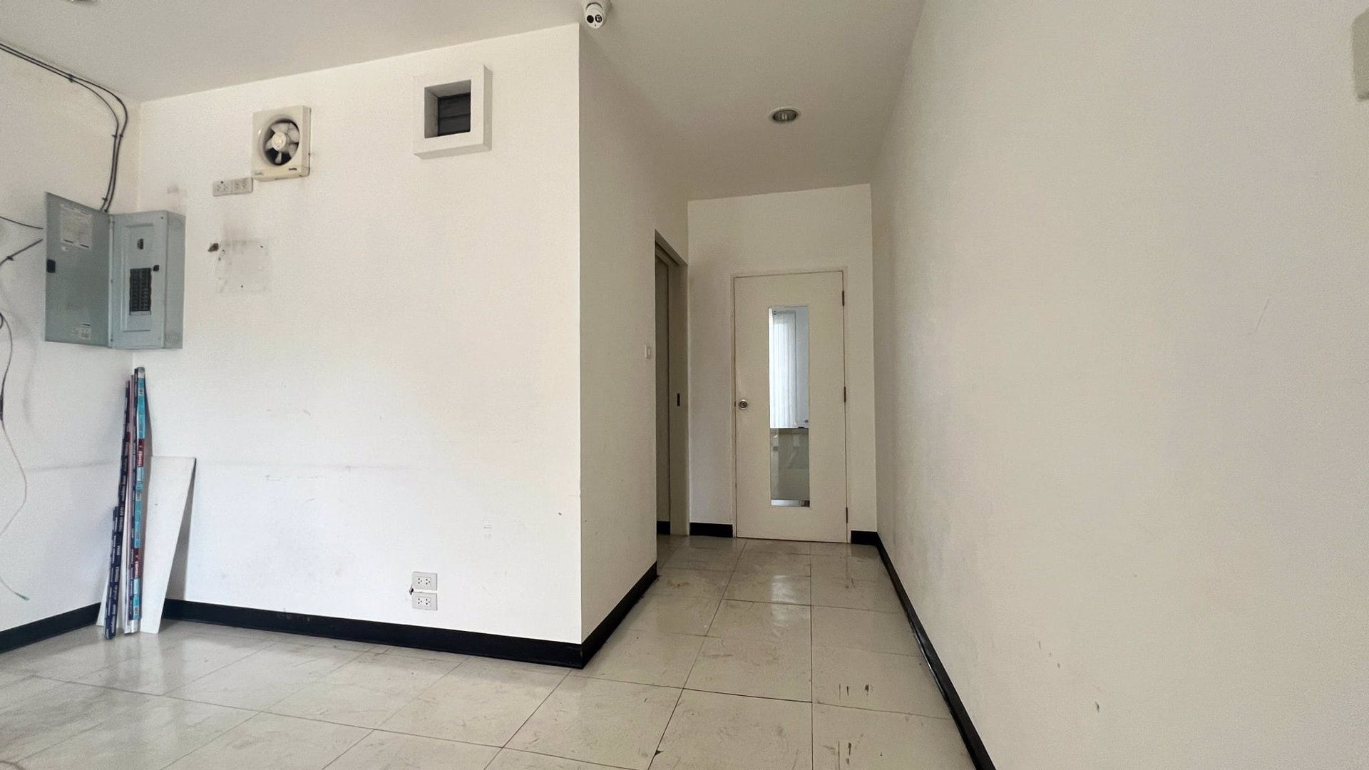 ขายตึก-3-ชั้นหัวหิน-ติดถนนเพชรเกษม-เจ้าของขายเอง-