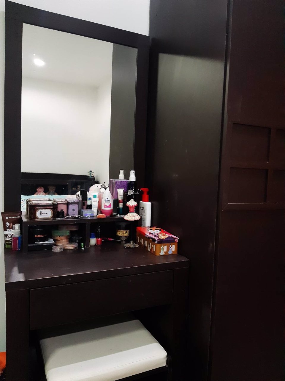 ขายคอนโด-regent-home-bangna-รีเจ้นท์โฮม-บางนา-ใกล้รถไฟฟ้า-bts-บางนา-เฟอร์ครบห้องพร้อมอยู่-ราคาถูก