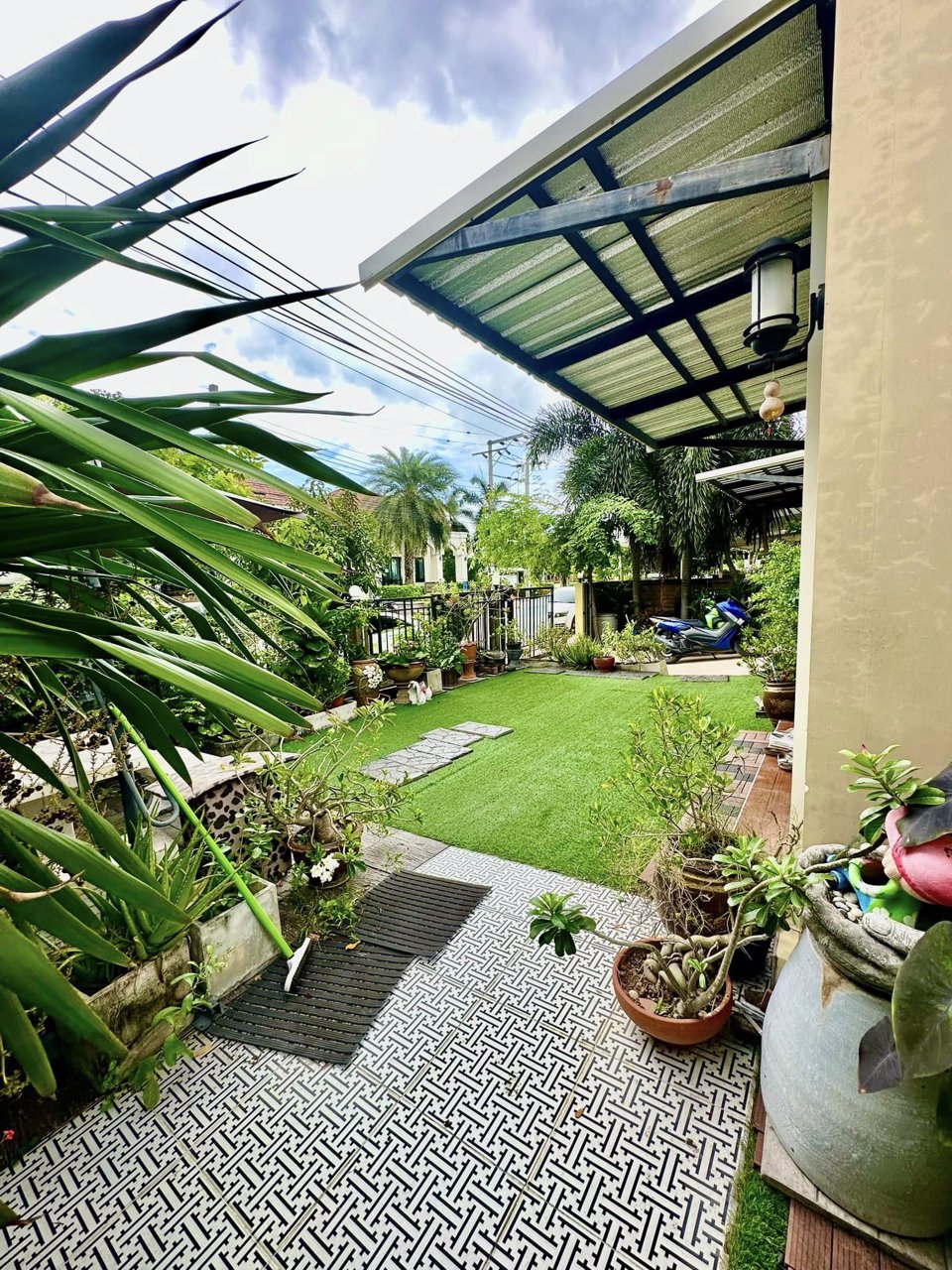 ขายด่วน-หมู่บ้านภัสสร28-กิ่งแก้ว-หนามแดง