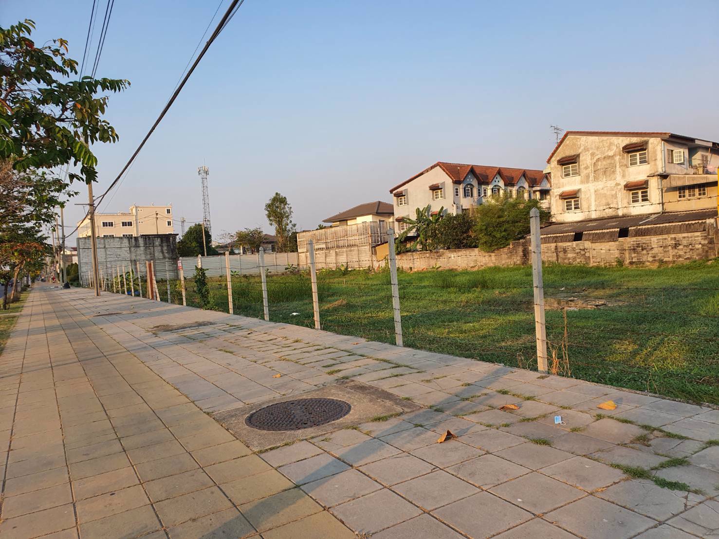 เช่า-ที่ดินเปล่า-2-ไร่-2-งาน-80-ตารางวา-ระยะยาว-25-ปี-หน้ากว้าง-120-เมตร-ติดถนน-พุทธมณฑลสาย-3