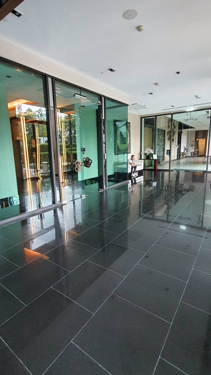 คอนโด-โครงการ-the-address-sathorn