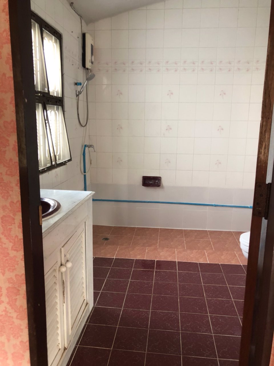 เช่าบ้านเดี่ยวนนทบุรี-ใกล้-mrt-กระทรวงสาธารณสุข-300-เมตร-โฮมออฟฟิส-203-ตรว-350-ตรม-จอดรถหลายคัน