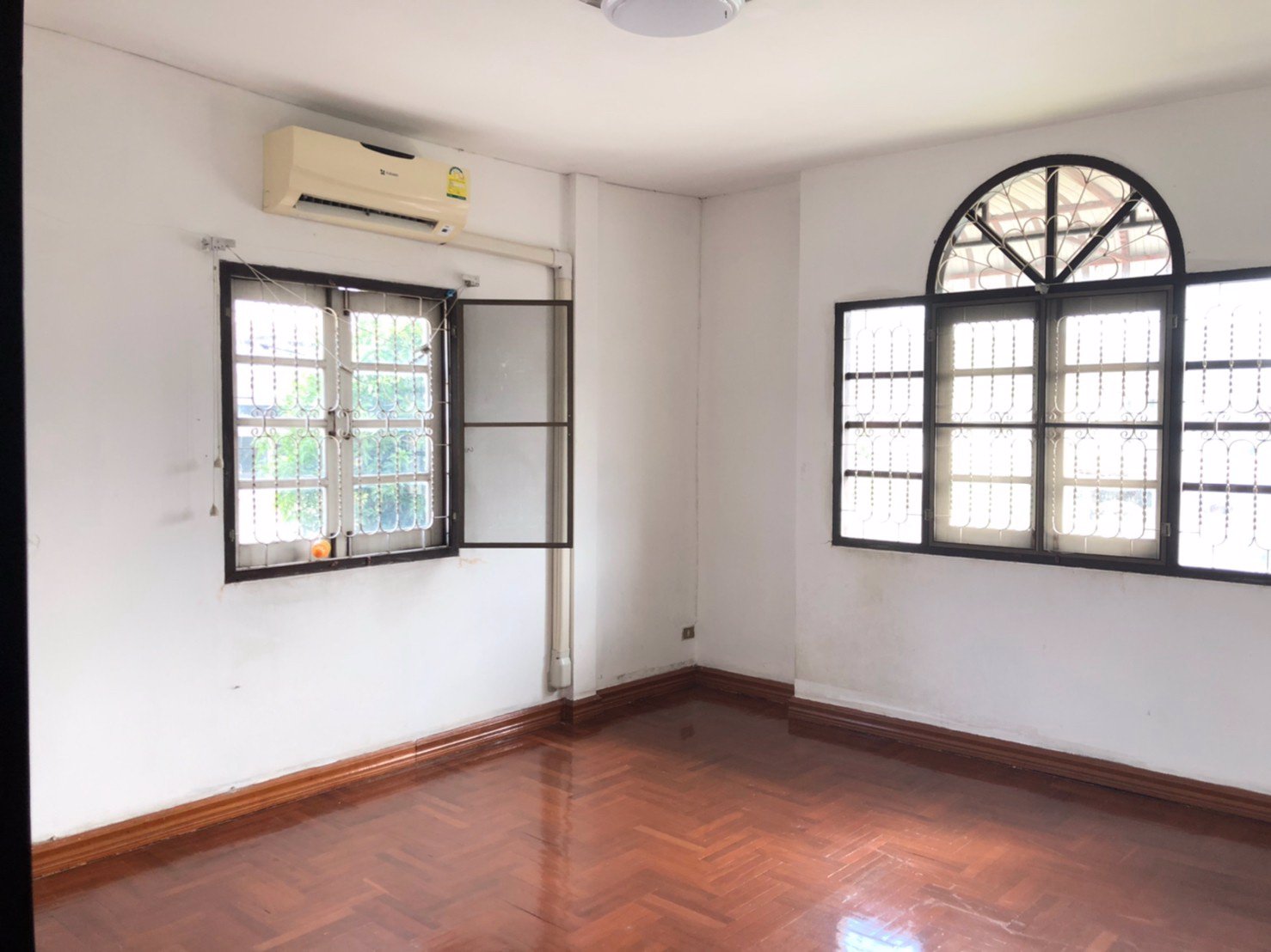 เช่าบ้านเดี่ยวนนทบุรี-ใกล้-mrt-กระทรวงสาธารณสุข250-ม-โฮมออฟฟิส-203-ตรว-จอดรถ-6-คัน