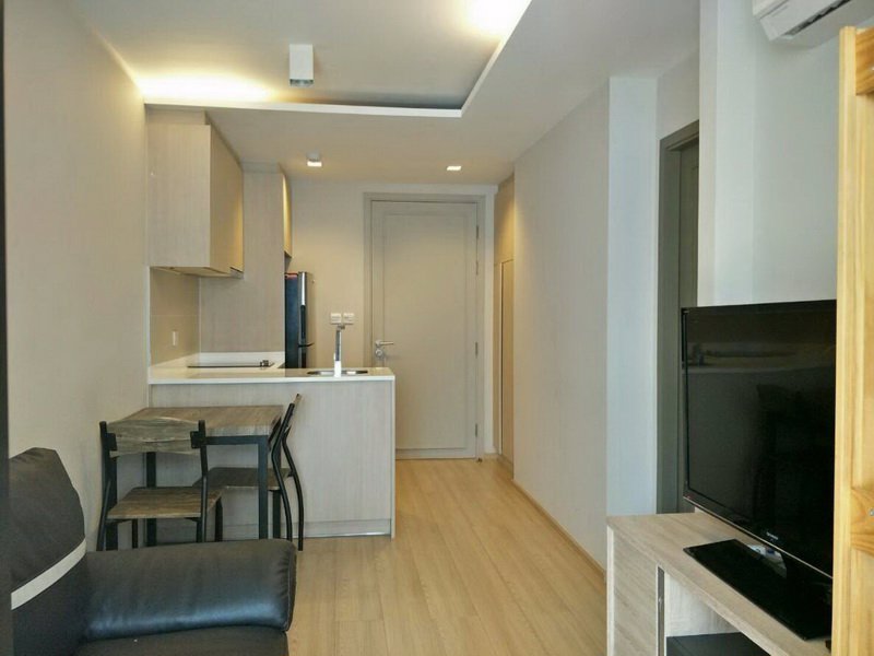 คอนโด-ให้เช่าคอนโด-maestro-12-มาเอสโตร-12-วิวเมือง-36ตรม-42000