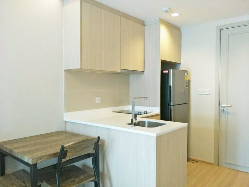 คอนโด-ให้เช่าคอนโด-maestro-12-มาเอสโตร-12-วิวเมือง-36ตรม-42000