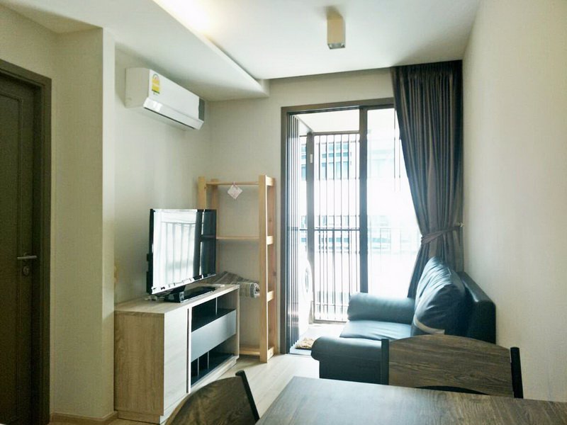 คอนโด-ให้เช่าคอนโด-maestro-12-มาเอสโตร-12-วิวเมือง-36ตรม-42000