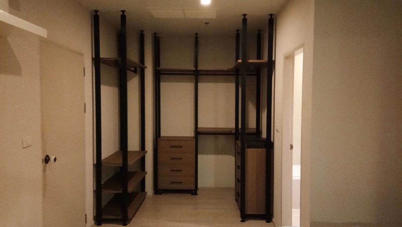 sell-noble-solo-condo-thonglor-1-room-81-square-meters