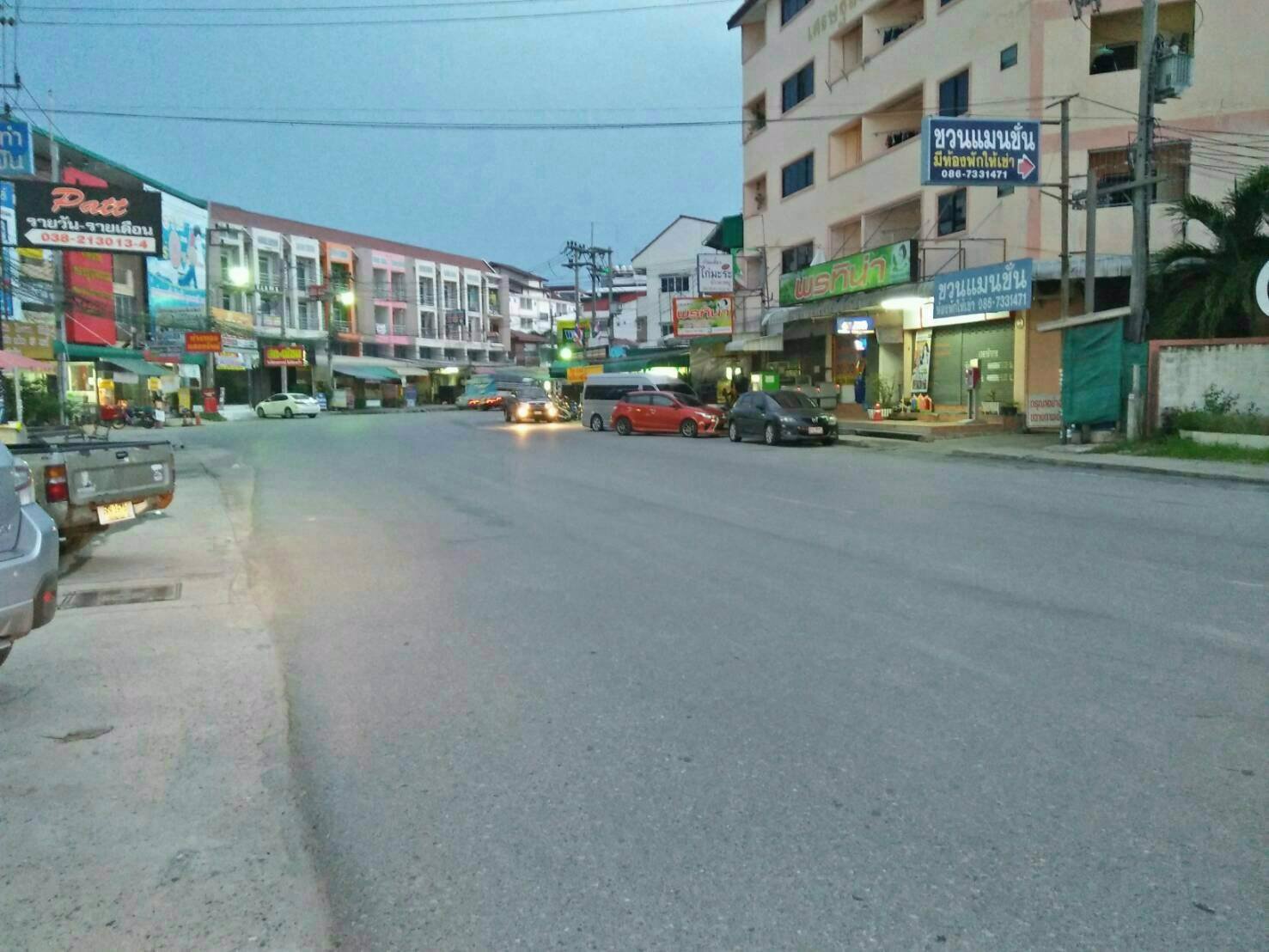 ขายคอนโด-ภัทรคอนโดทาวน์-ติดนิคมอมตะซิตี้-ตคลองตำหรุ-อเมืองชลบุรี-จชลบุรี-ชั้น6-