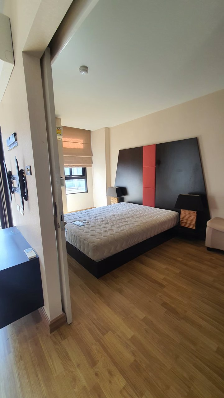 ขายด่วนโครงการบ้านนวธารา-ตึกc-ชั้น5-คอนโด-low-rise-8ชั้น-สไตล์รีสอร์ท-วิวสระว่ายน้ำ