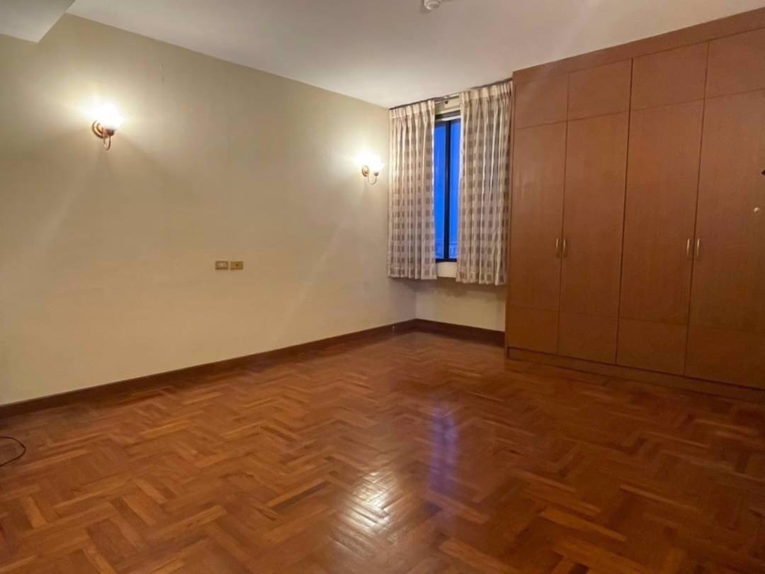 คอนโดทำเลทอง-ใกล้แยกอโศก-ใจกลางกรุงเทพ